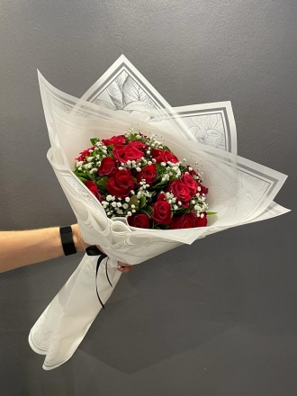 15 KIRMIZI GÜL BUKETİ